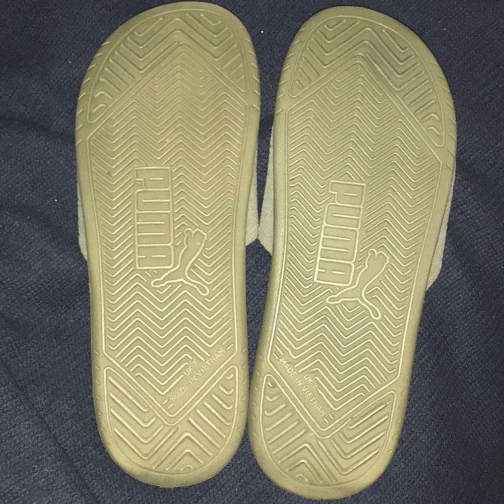 Puma Slides - Picture 4 of 5